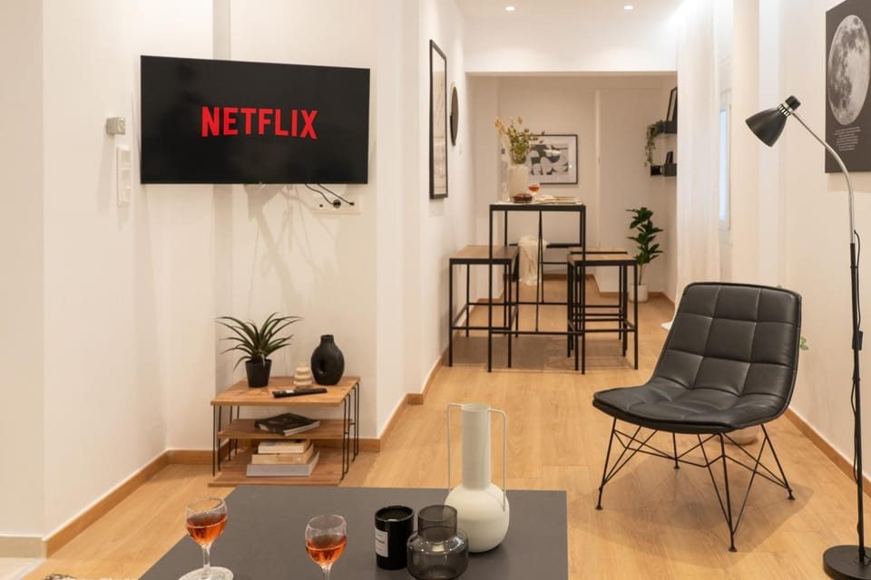 TV and multimedia, Living room, Seating area