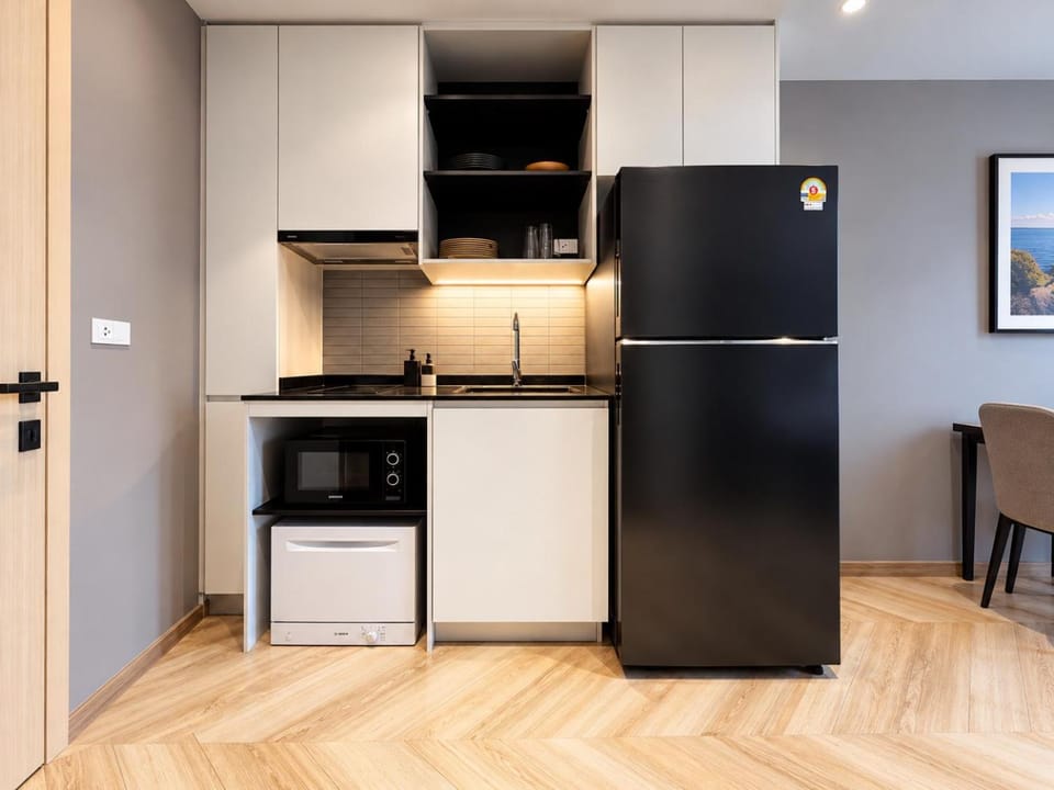 Kitchen or kitchenette, stove
