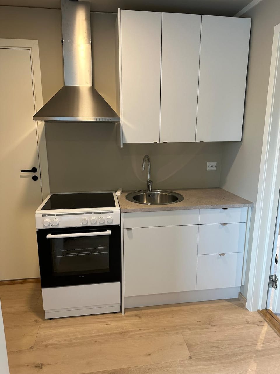 New studio centrally located in Leknes Apartment in Lofoten