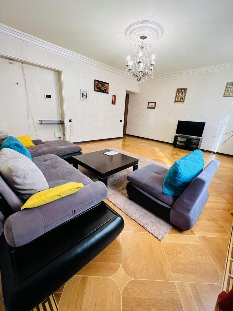 Spacious Sunny 1Bedroom - City Center Vibe Apartment by Northern Avenue and OPERA Apartment in Yerevan