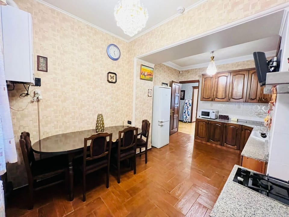 Spacious Sunny 1Bedroom - City Center Vibe Apartment by Northern Avenue and OPERA Apartment in Yerevan