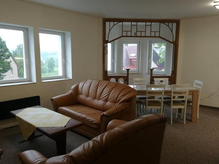 Living room, Seating area, Dining area