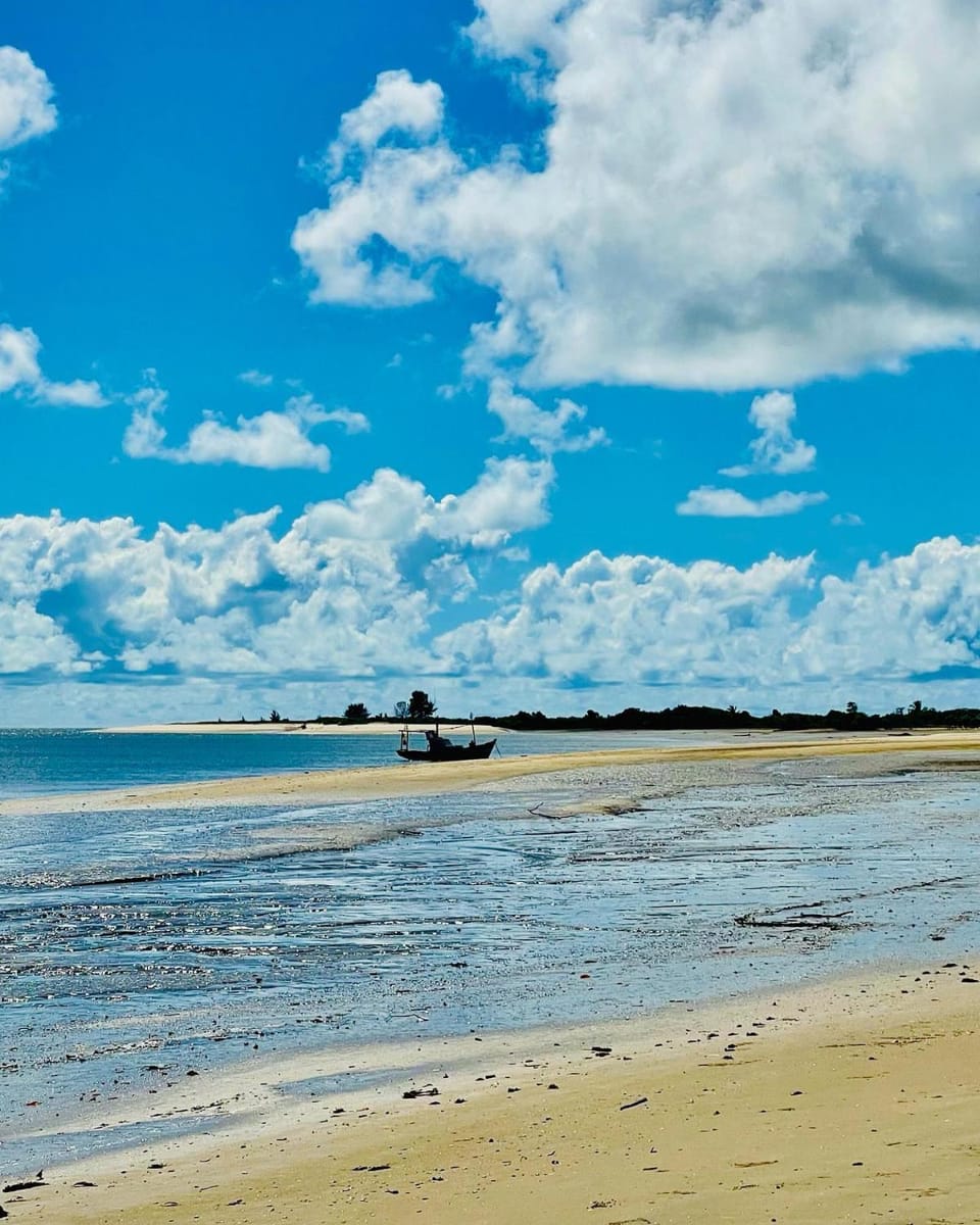 Casa em Caravelas Bahia próxima ao píer House in State of Bahia