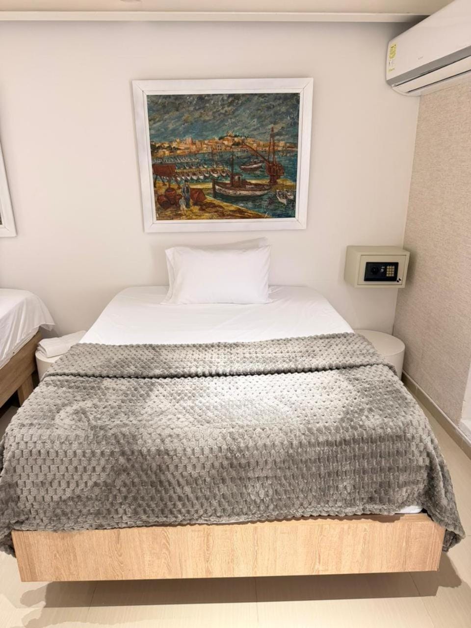 Aparta estudio Apartment in Cali