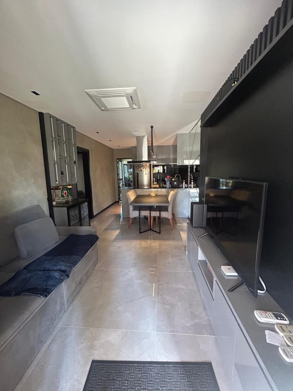 2 Bedroom House in a Gated Community and 2 parking spaces House in State of Santa Catarina