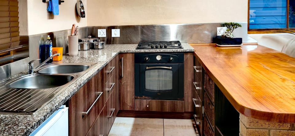 oven, stove, kitchen