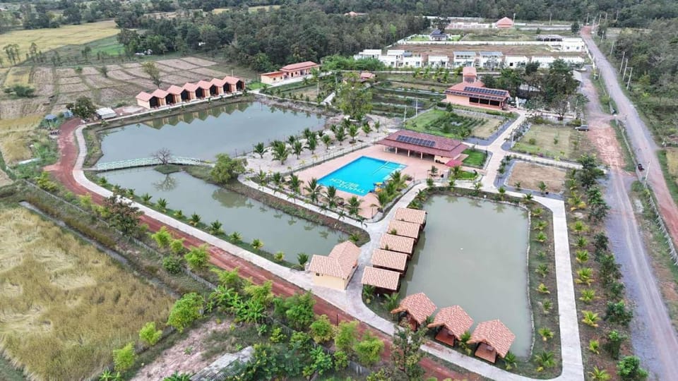 Natural landscape, Bird's eye view, Pool view, Swimming pool