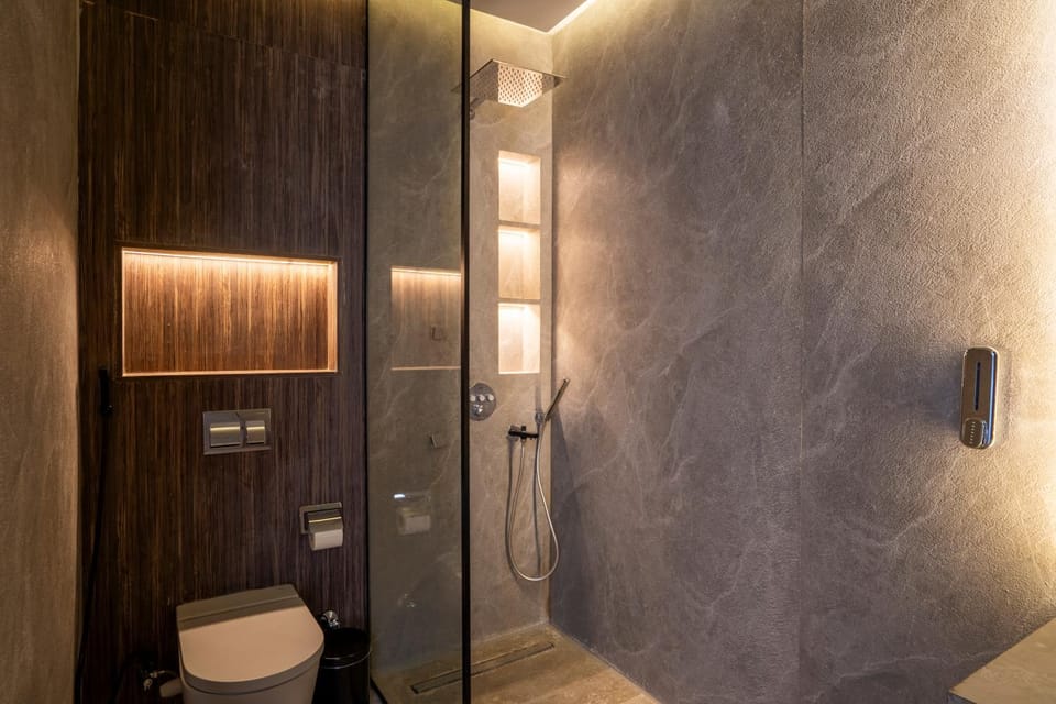 Shower, Toilet, Bathroom