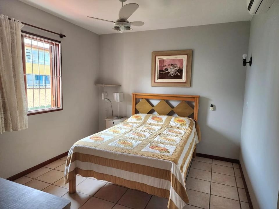 Casa Bege - casa com 4 quartos próximo à praia House in Florianopolis