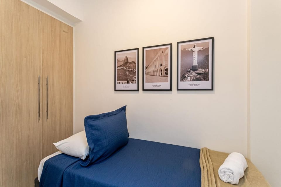 2BDRs, 4 Minutes from Copacabana Beach |SC 86/801 Apartment in Rio de Janeiro