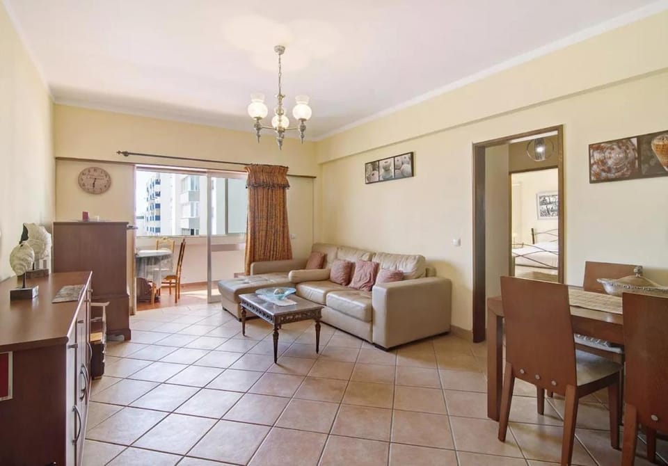 VIP T2 Beachfront with Garage Apartment in Quarteira