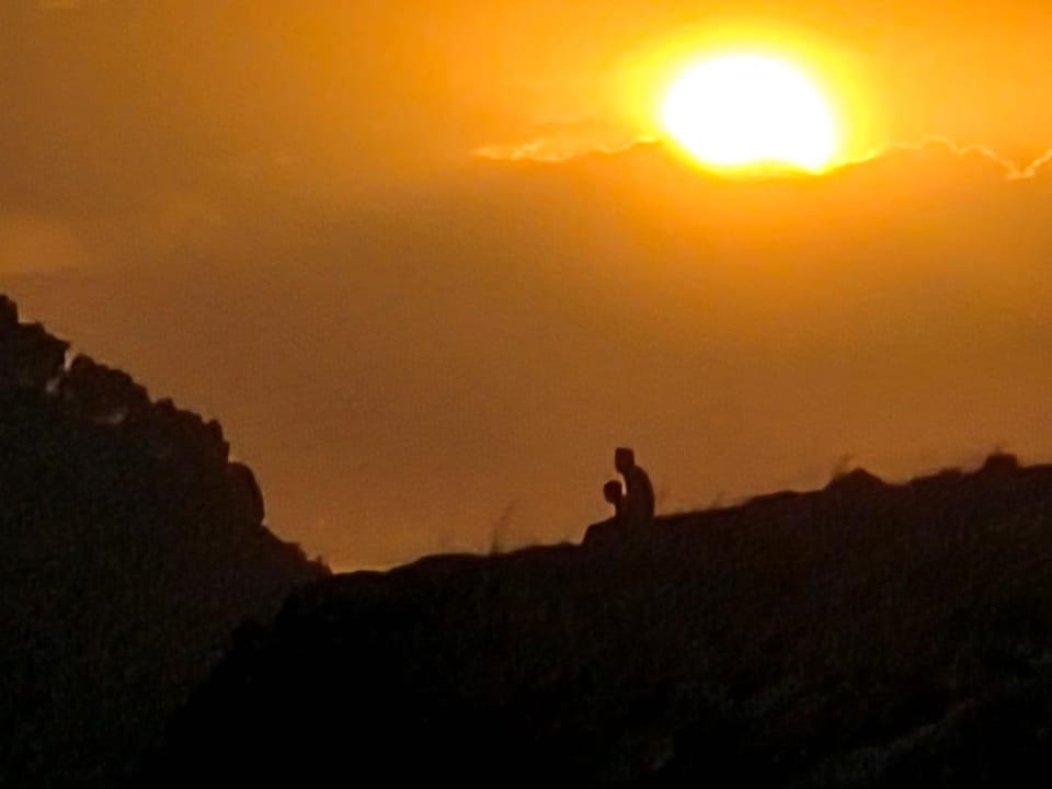 Day, People, Natural landscape, Mountain view, Sunrise, Sunset, group of guests