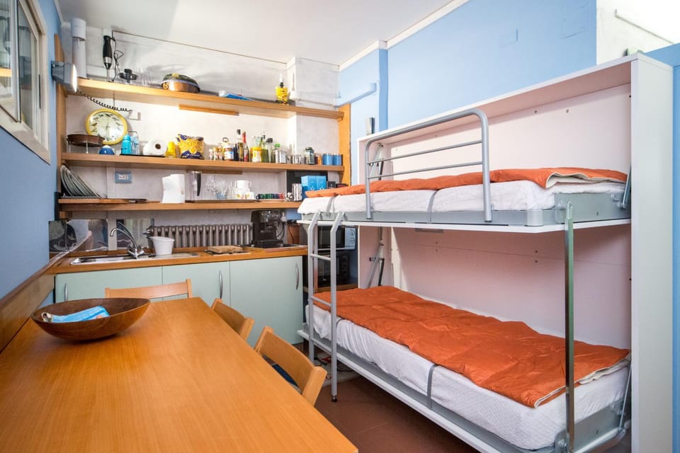 Gigante Cosy Flat in Genoa 6guests Apartment in Genoa