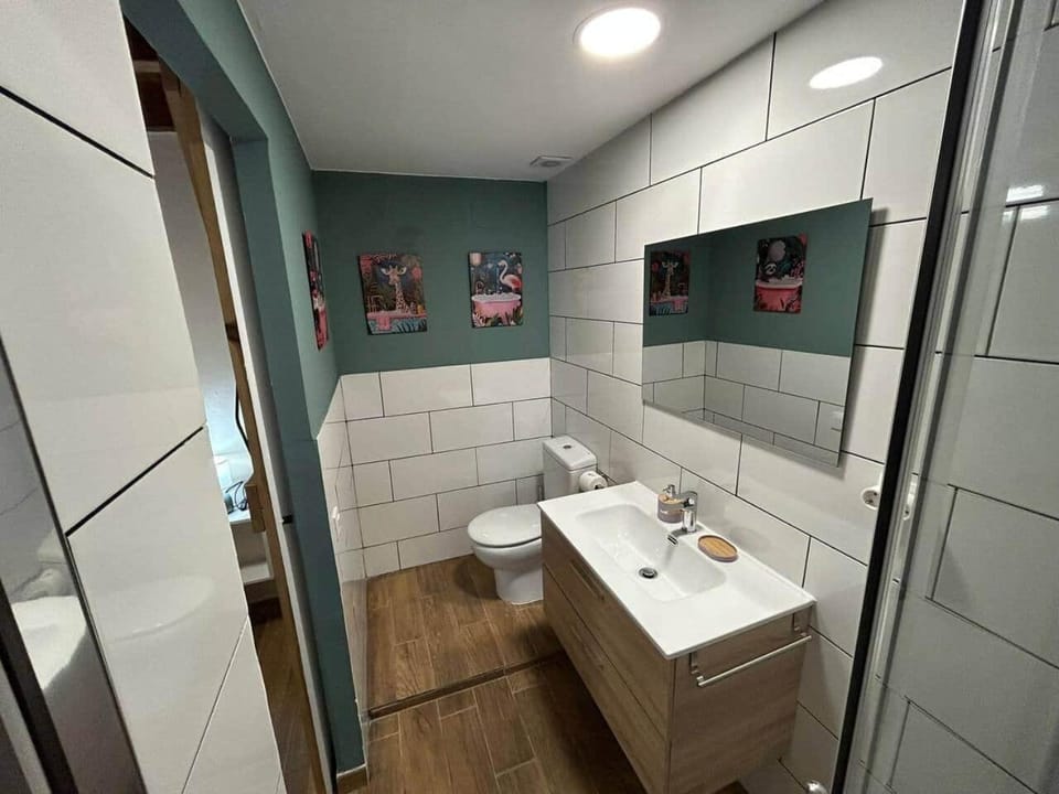 Suite con Baño privado céntrica ,Terraza ,Check Automátic House in Puerto del Rosario