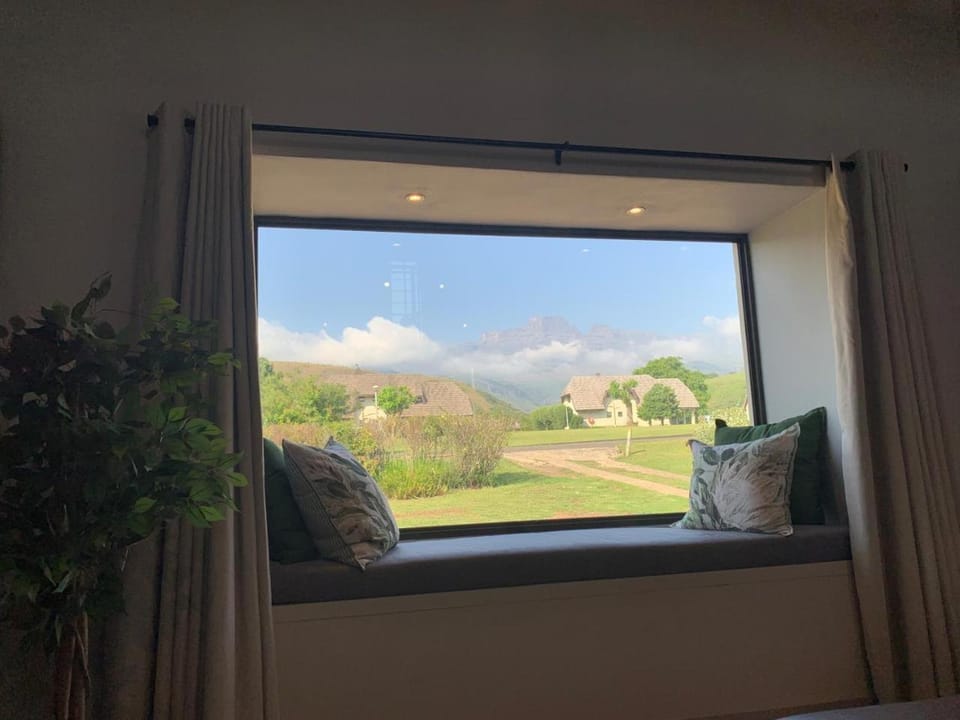 Property building, View (from property/room), Garden view