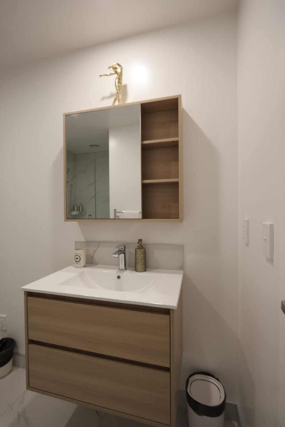 Bright 2BR House Steps Away from Te Kaha Stadium House in Christchurch