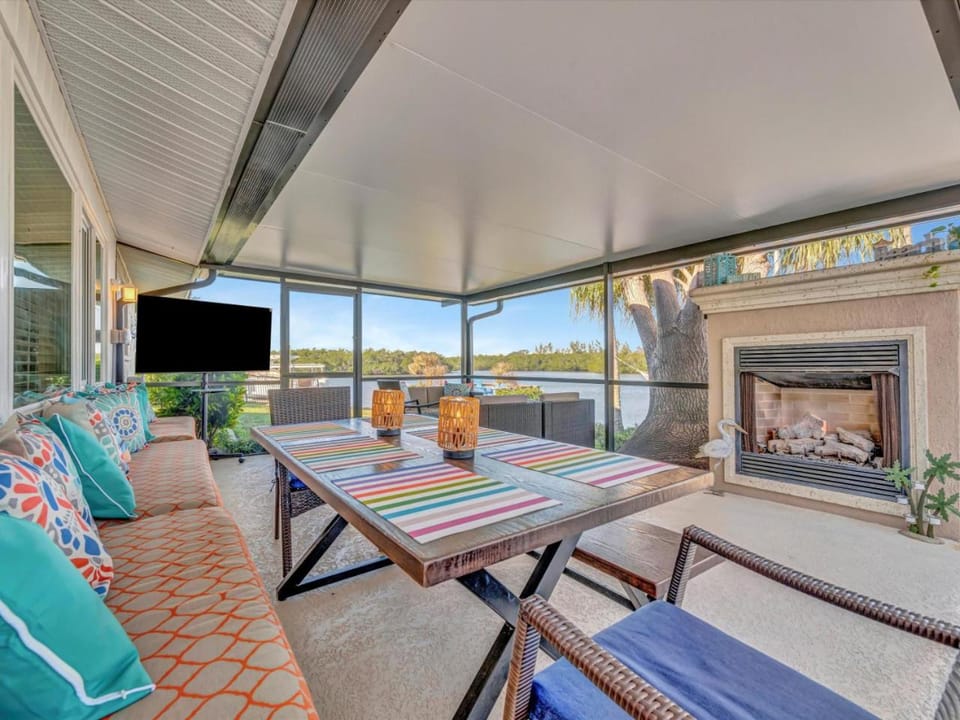 Patio, Communal lounge/ TV room, Balcony/Terrace, Seating area