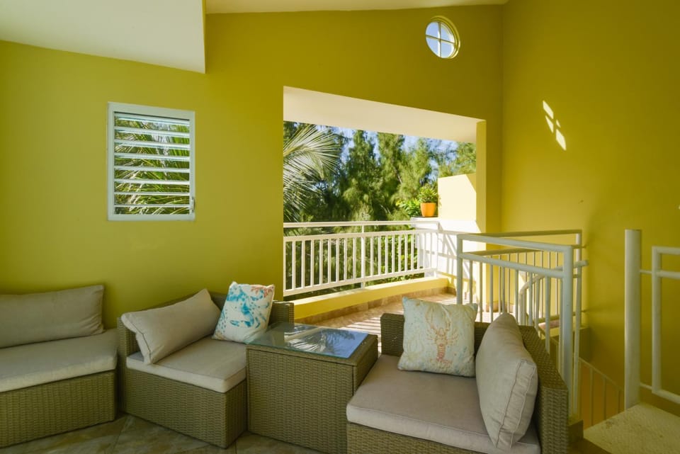 Beachfront Loíza Condo w/ Private Rooftop House in Puerto Rico