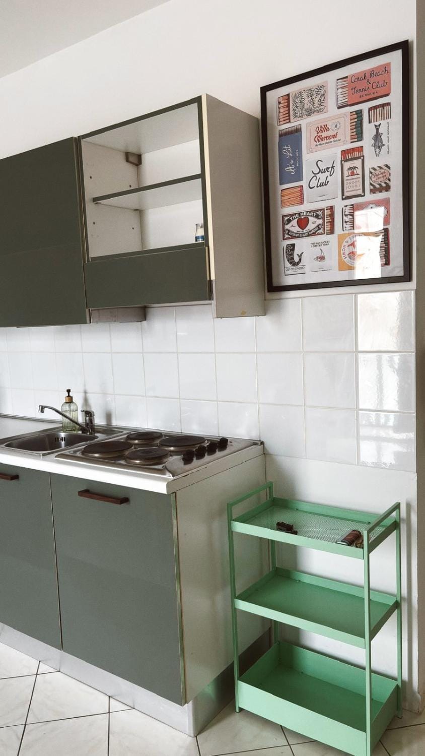 Kitchen or kitchenette, stove