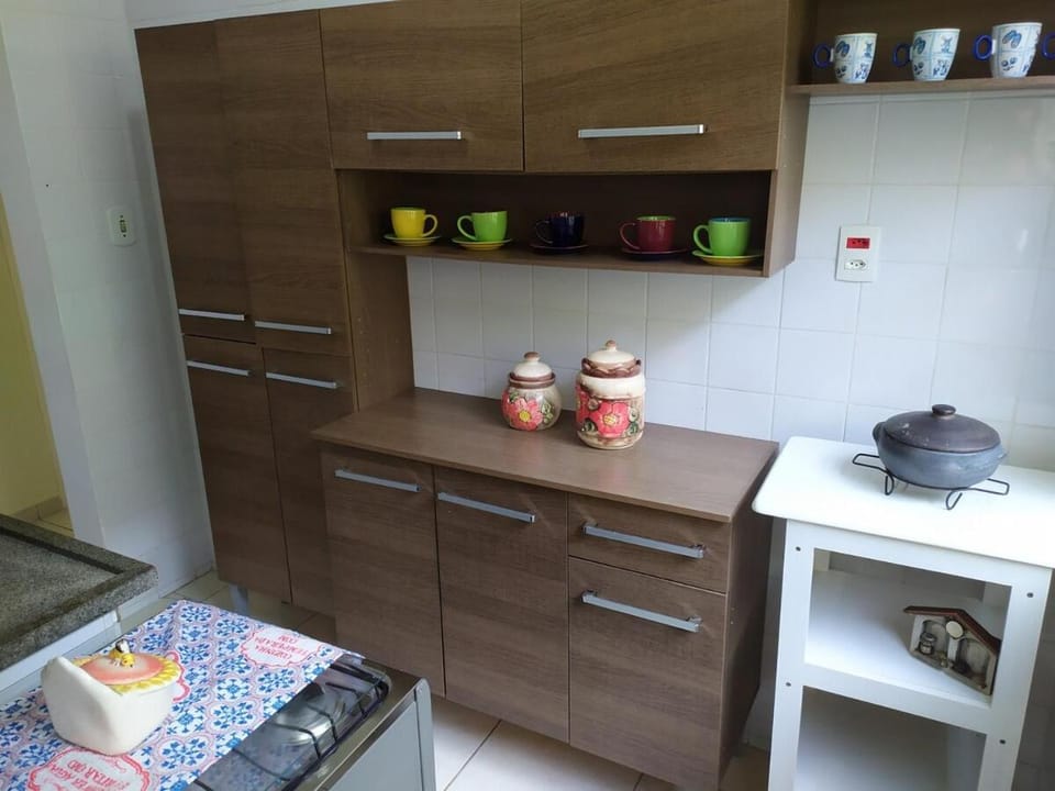 Apartamento a 200 metros da praia, Av Anchieta 7310, Bertioga Apartment in Bertioga