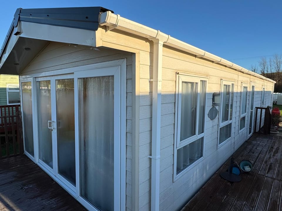 Turnberry Holiday Park Amazing Sea View Campground/ 
RV Resort in England