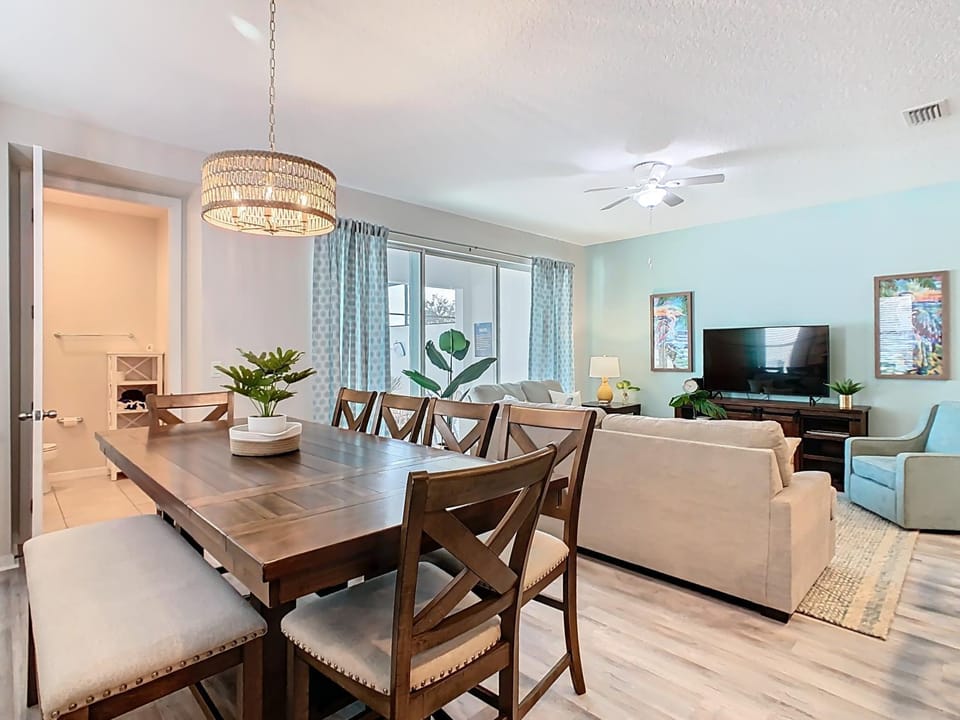 Living room, Seating area, Dining area