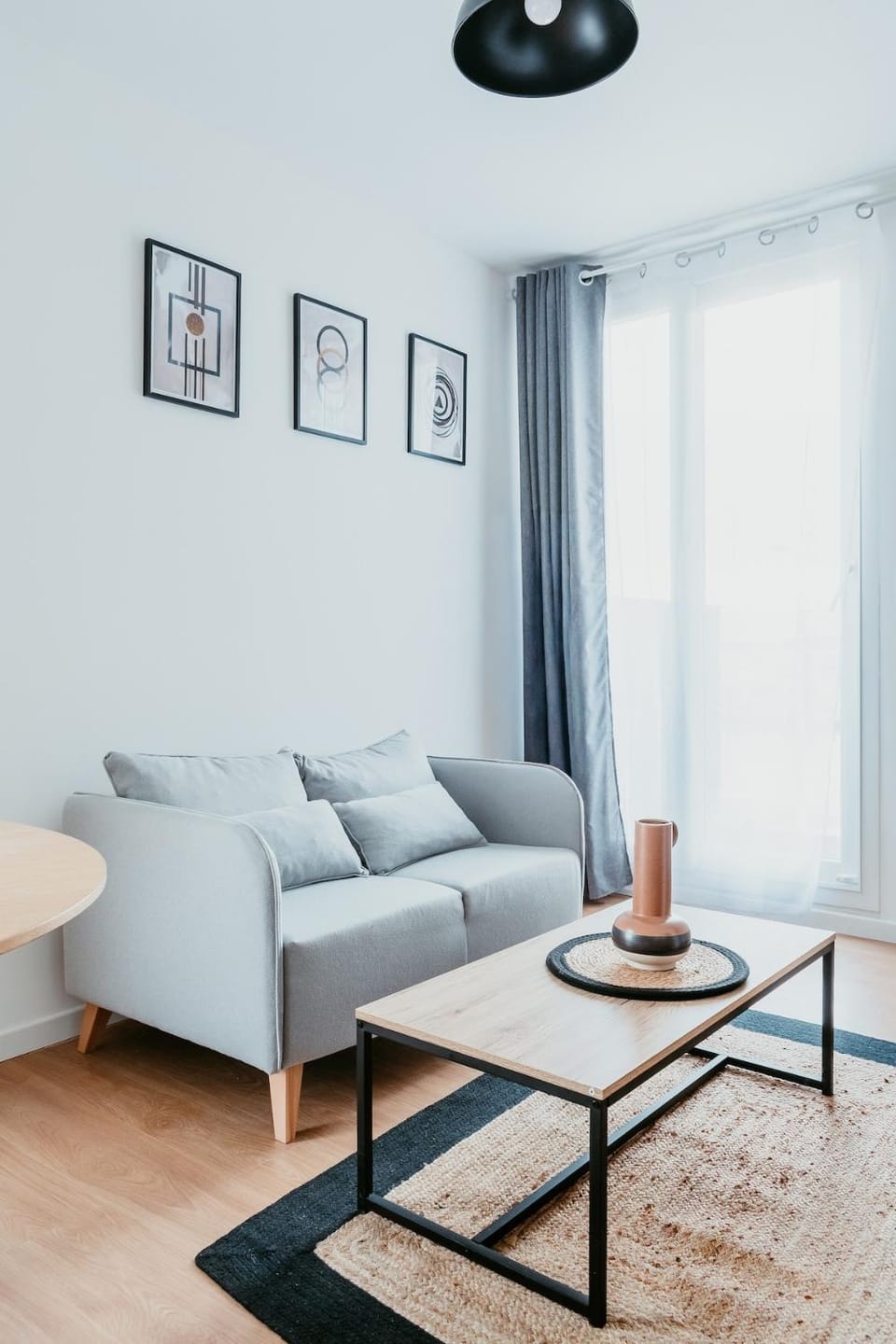 Living room, Seating area, furniture, heating, internet, storage