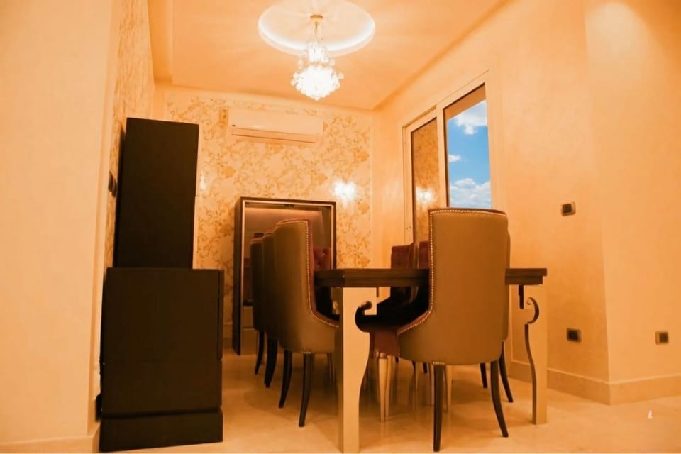 Living room, Seating area, Dining area, wardrobe
