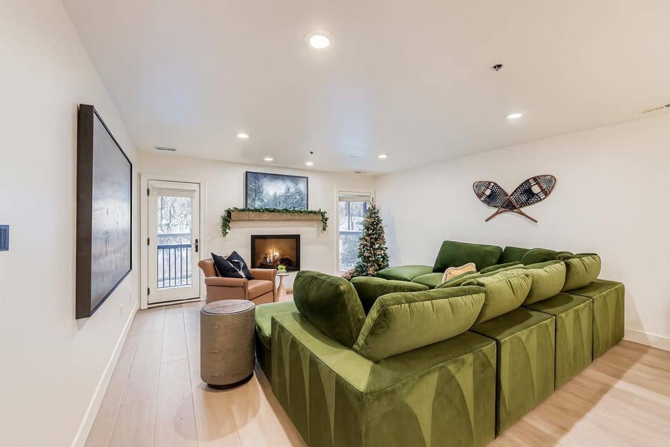 Woodside Avenue Retreat 1375 House in Park City