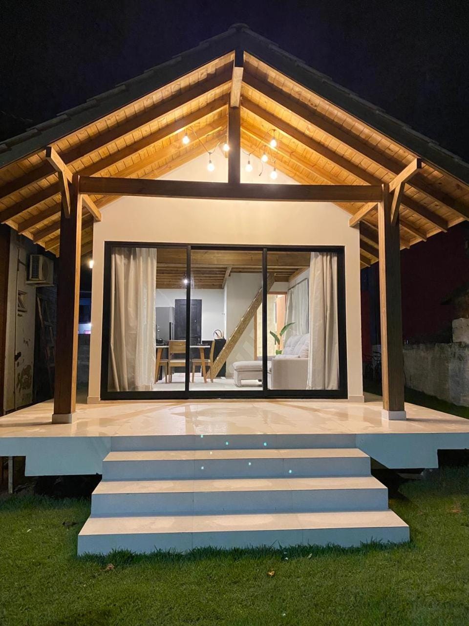 Casa Pitanga Bem Localizada Na Ponta Do Papagaio House in Florianopolis