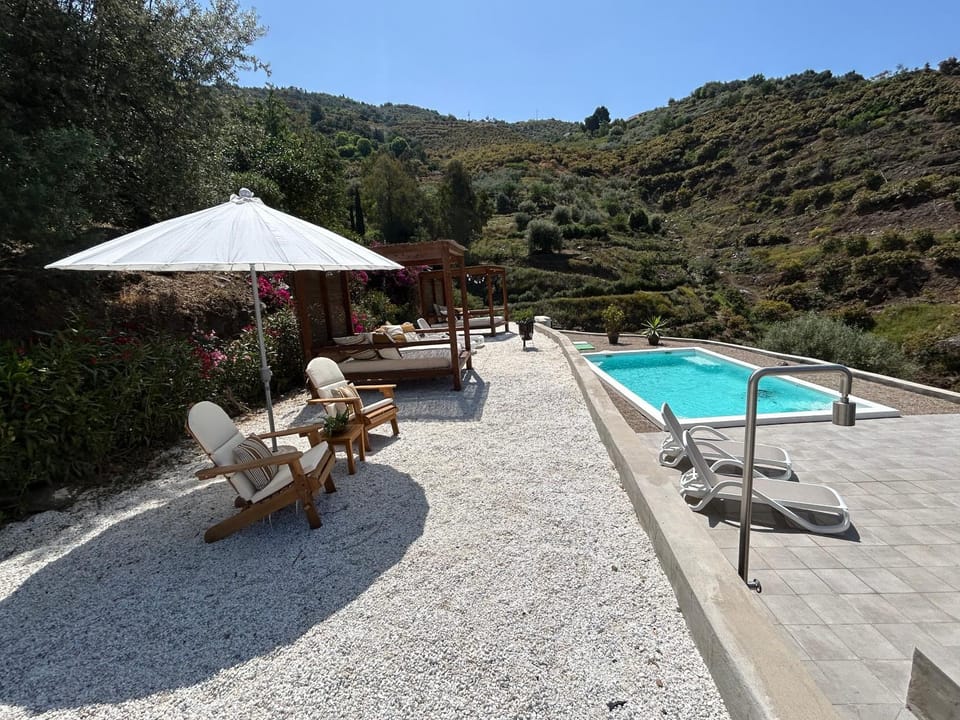 Natural landscape, Mountain view, Swimming pool, sunbed