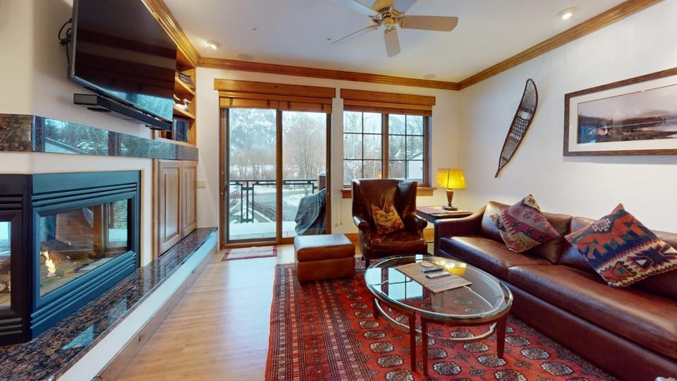 Westridge Condo 19 House in Ketchum