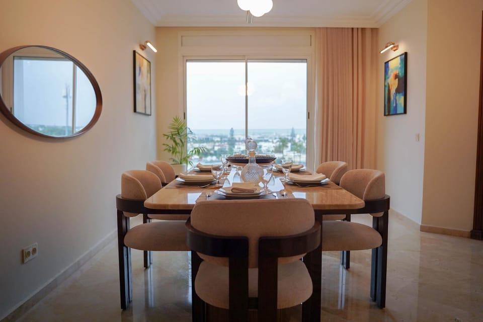 Luxury 3 Suites - Av Annakhil - Panoramic View Apartment in Rabat