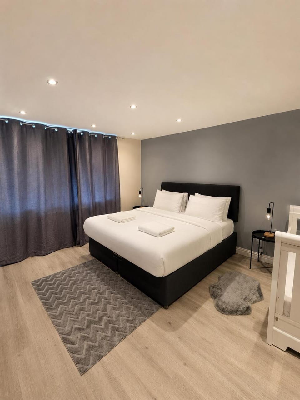 Bed, Bedroom, cot