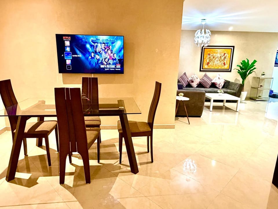 Appartement avec vue sur parc et Wifi 100 Mo illimité ! Apartment in Fes