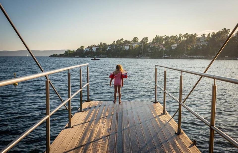Cozy Double Room I - Near Beaches, Norway Cup & Tons of Rock Vacation rental in Oslo