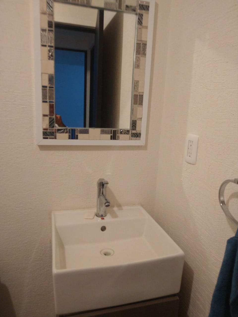 Room in apartment 10 minutes to AICM, GNP Apartment in Mexico City