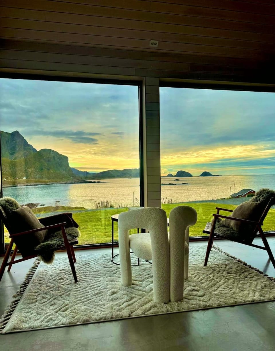 Natural landscape, View (from property/room), Seating area, Mountain view, Sea view