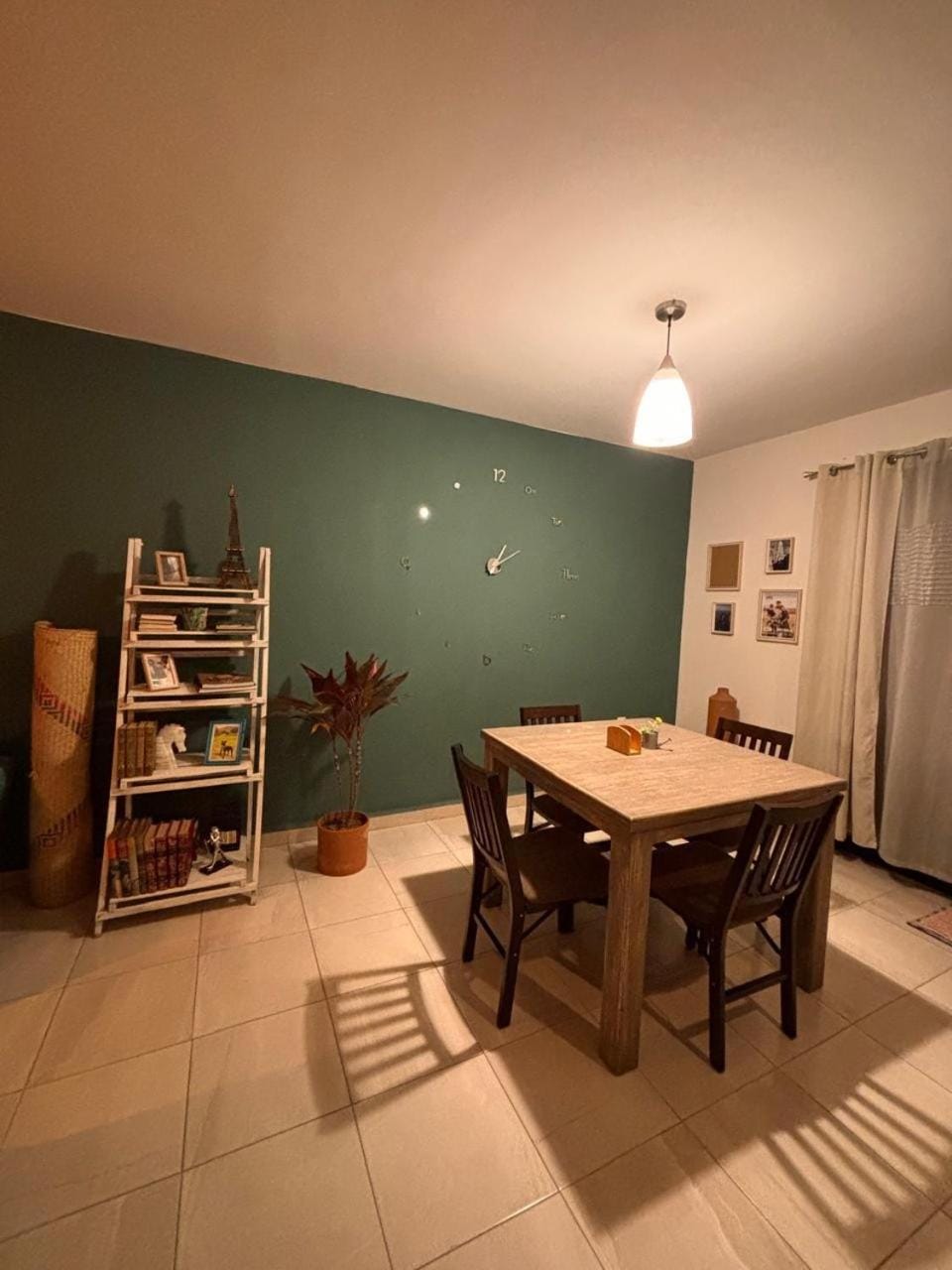 Estilo contemporaneo House in Leon