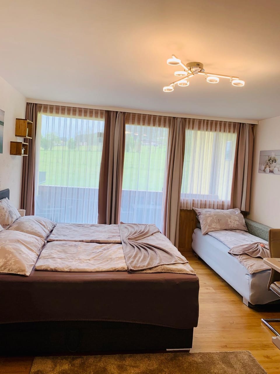 Photo of the whole room