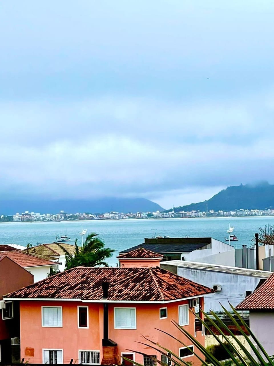 Apartamento vista para o mar em Ponta das Canas Florianópolis Apartment in Florianopolis