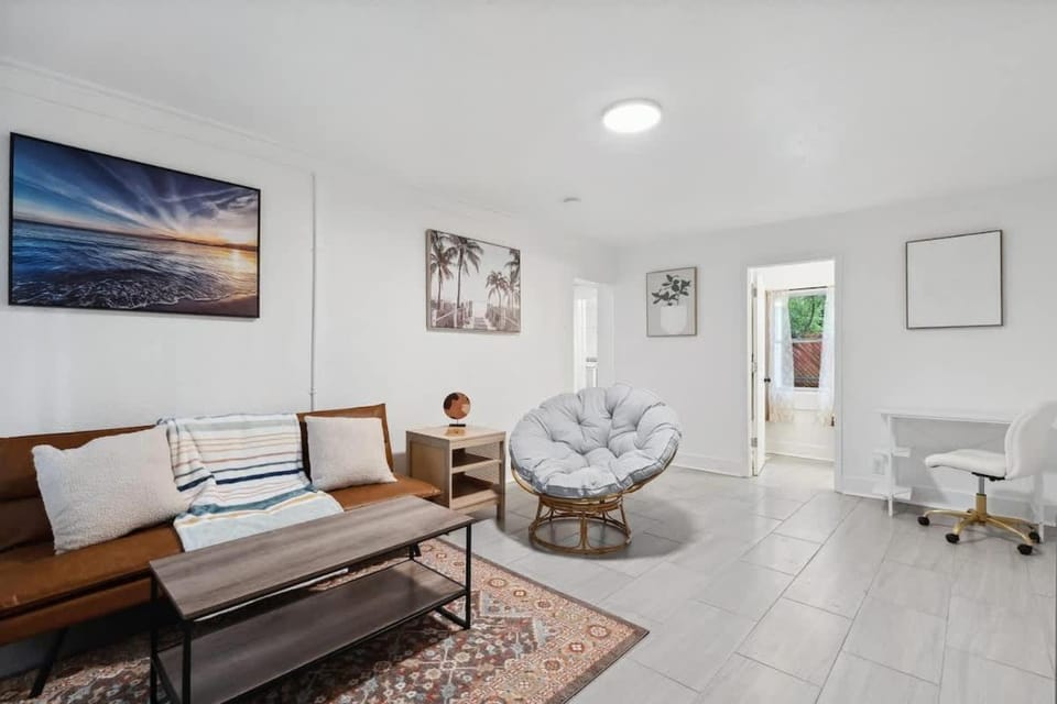 Pensacola Pad 1BR 1BA Modern House in Pensacola