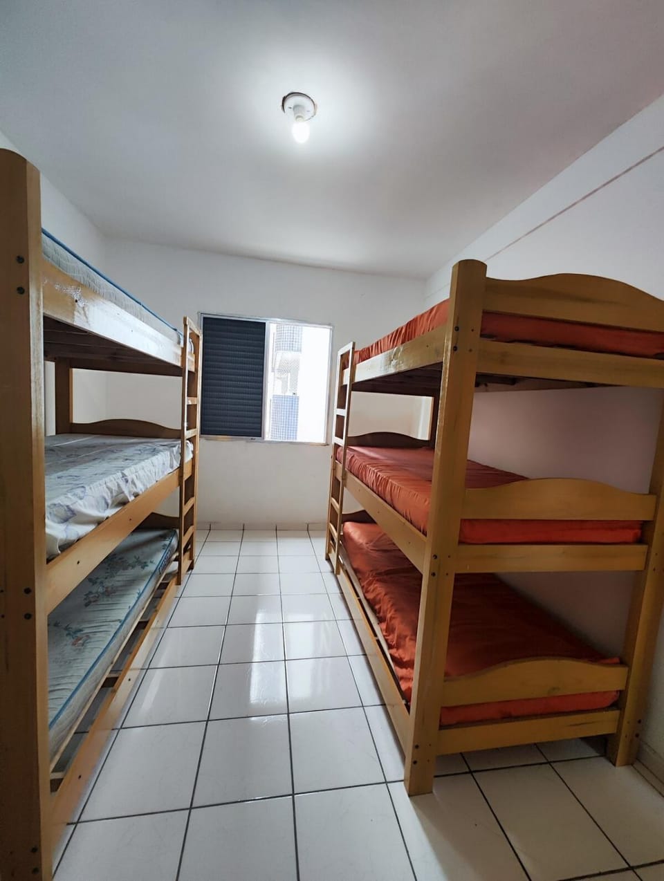 Ap - Vila Caiçara 20 metros do mar Apartment in State of São Paulo