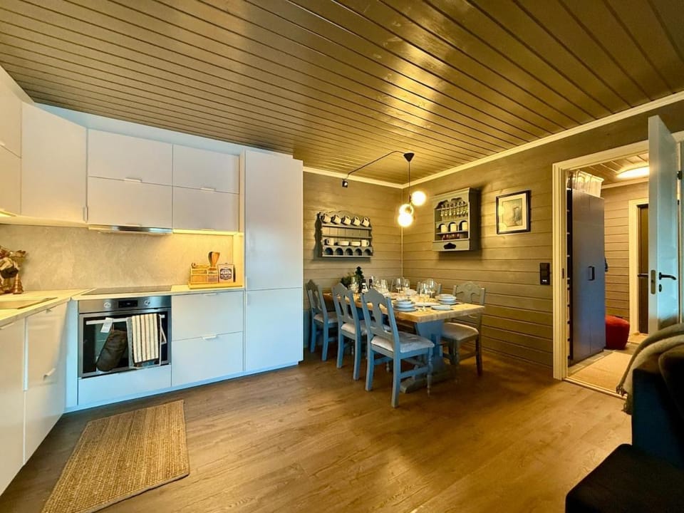 Unique view! Modern apartment with sauna Apartment in Vestland