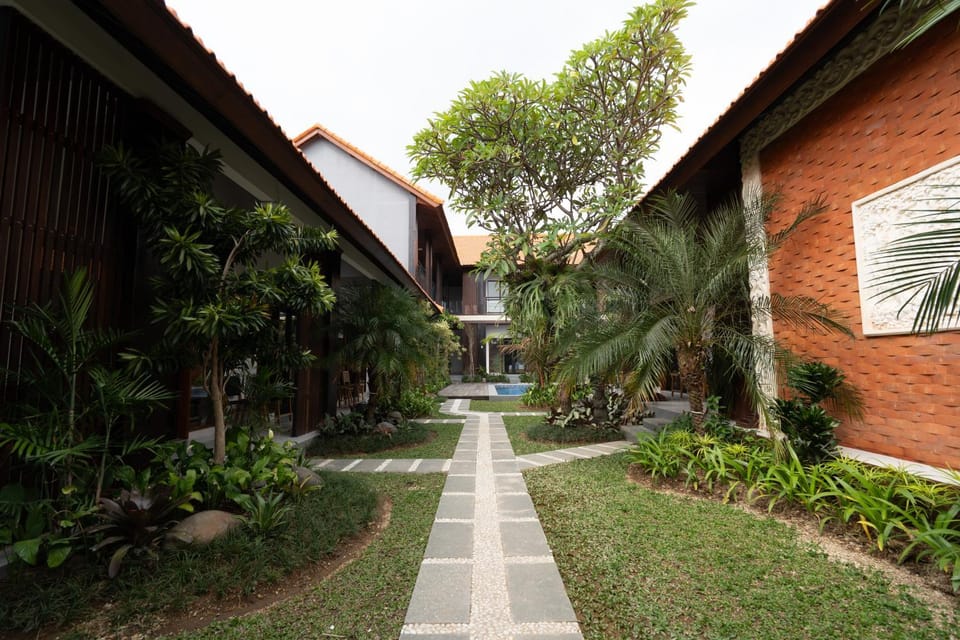 Garden view, Garden view