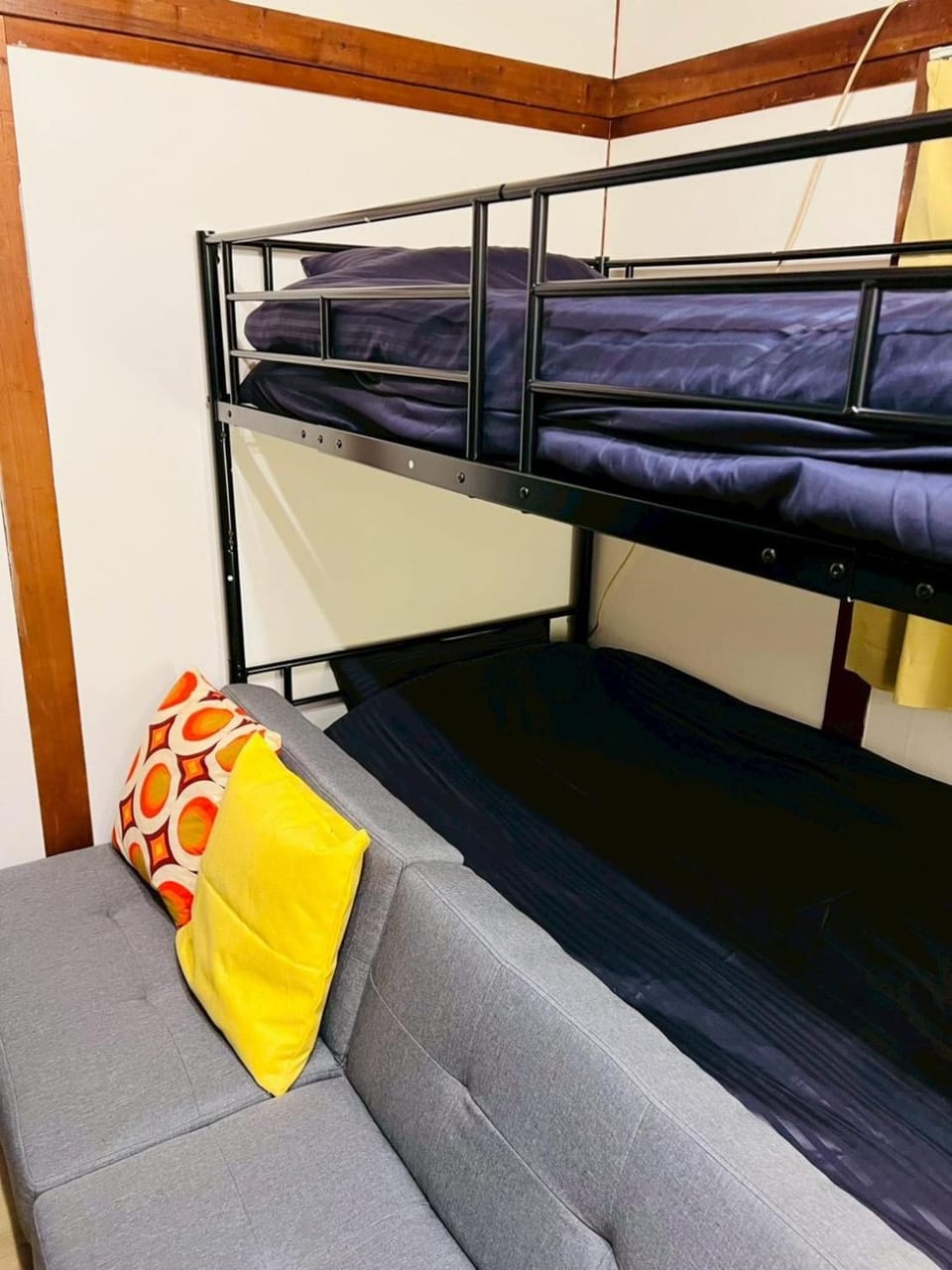 Ln37 三宮駅から徒歩8分閑静な住宅街の貸切1DKメゾネット PEGION HILL Apartment in Kobe