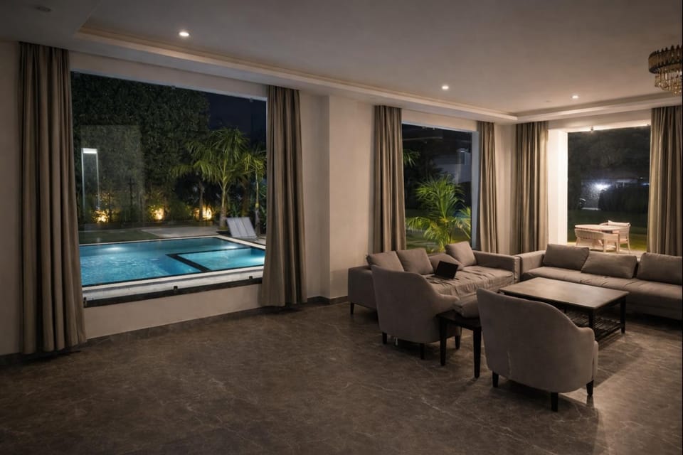 Living room, Swimming pool