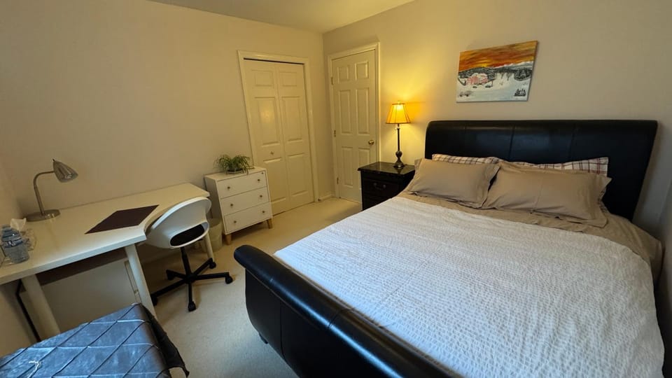Bed, Bedroom