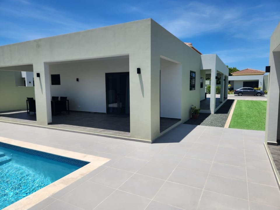Patio, Pool view, Swimming pool