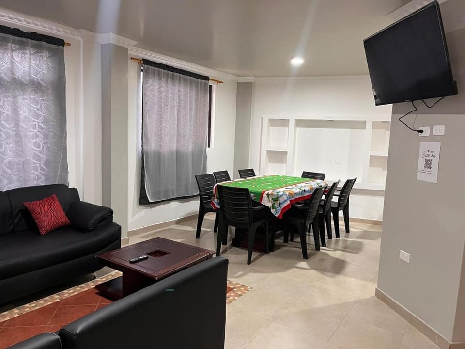 TV and multimedia, Living room, Dining area